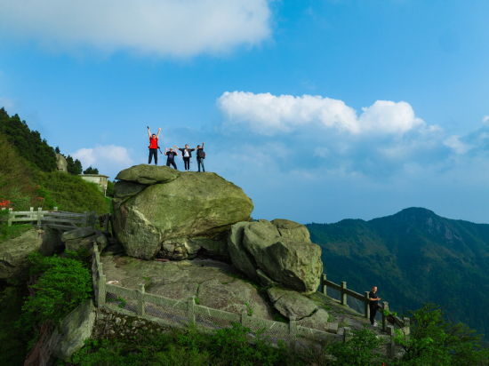 南岳衡山“五一”假期完美收官 接待游客56.76万人次
